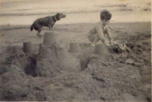 1947 on the beach